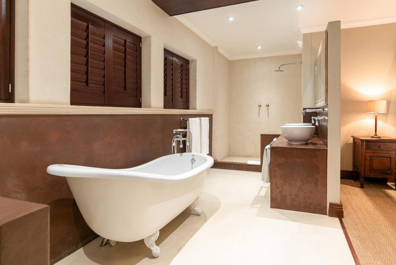 Iris Boutique Hotel วัลวิสเบย์ ภายนอก รูปภาพ