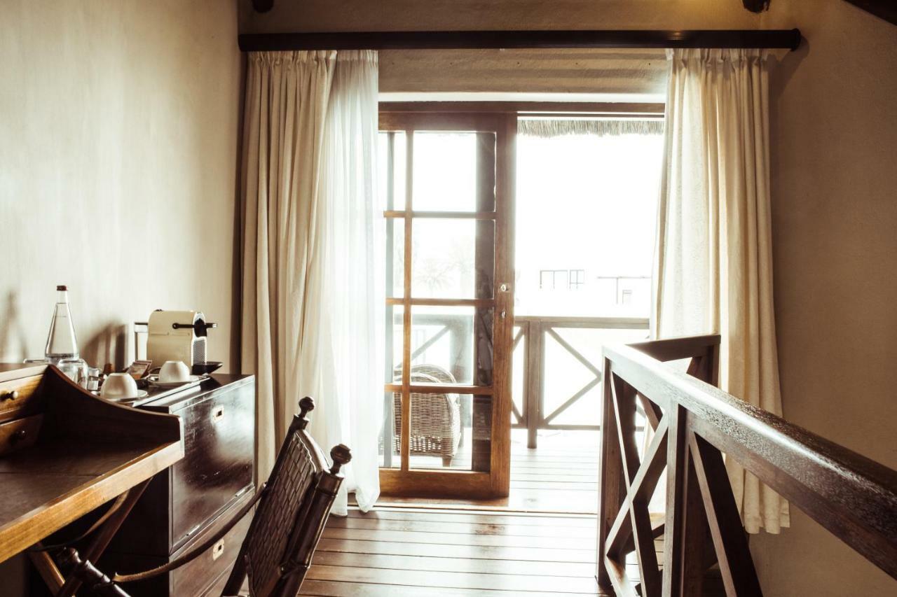 Iris Boutique Hotel วัลวิสเบย์ ภายนอก รูปภาพ